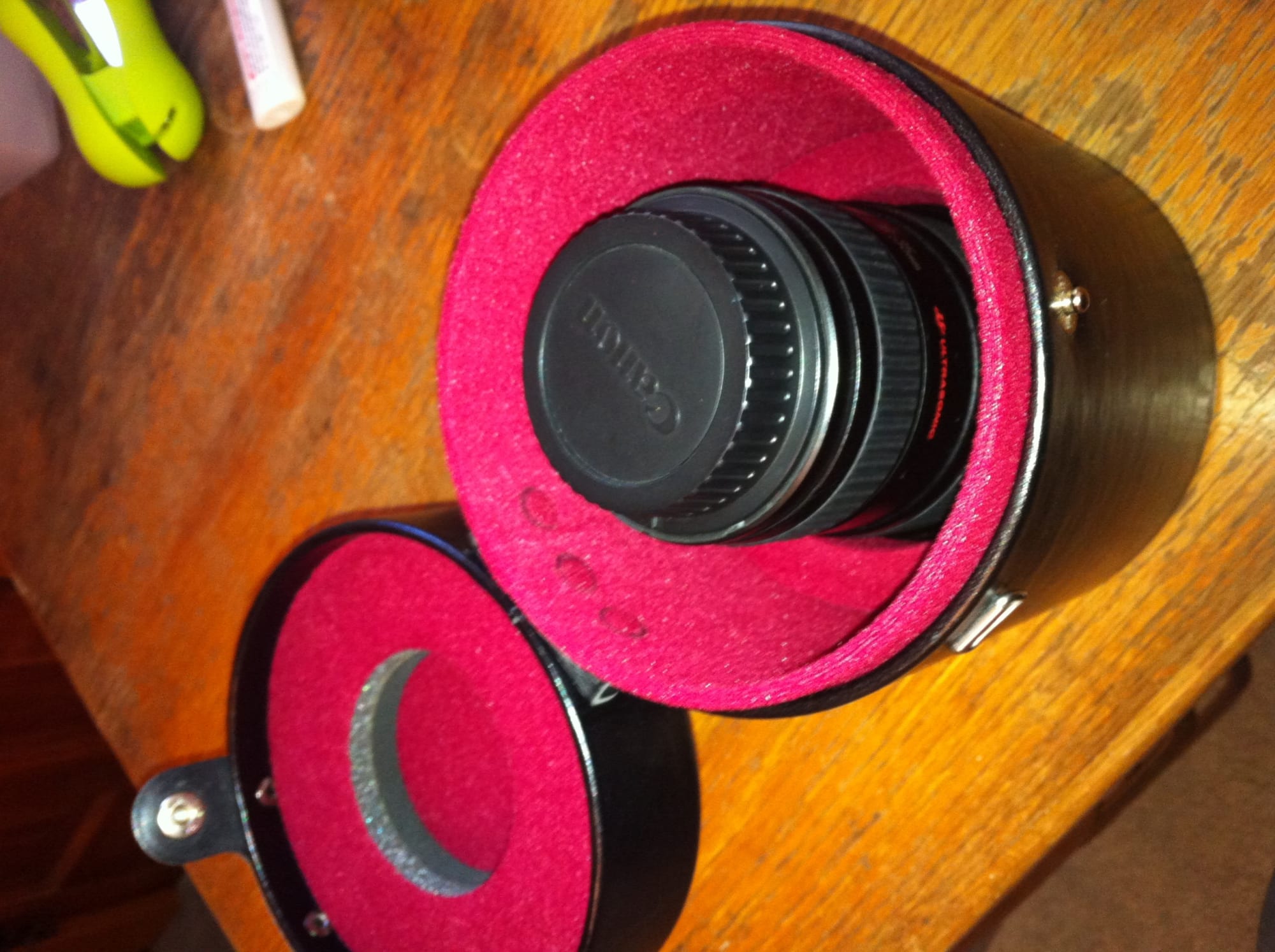 Canon 16-35mm F/2.8L USM