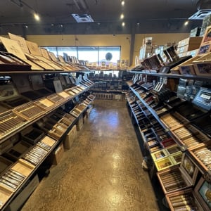 Corona Cigar Lounge, Dr. Phillips FL
