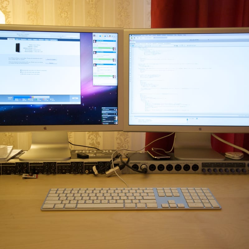 23" Cinema HD Displays are in!