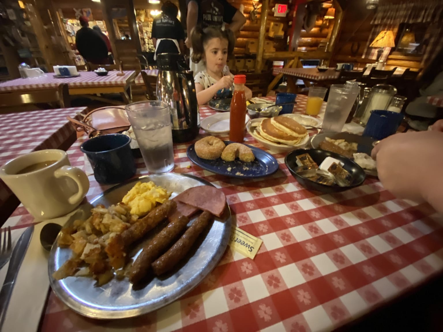 Breakfast at Paul Bunyan's Cook Shanty
