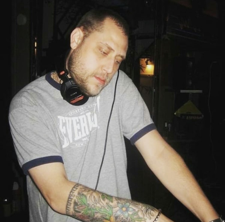 Gold Digger Music - Vinyl DJ