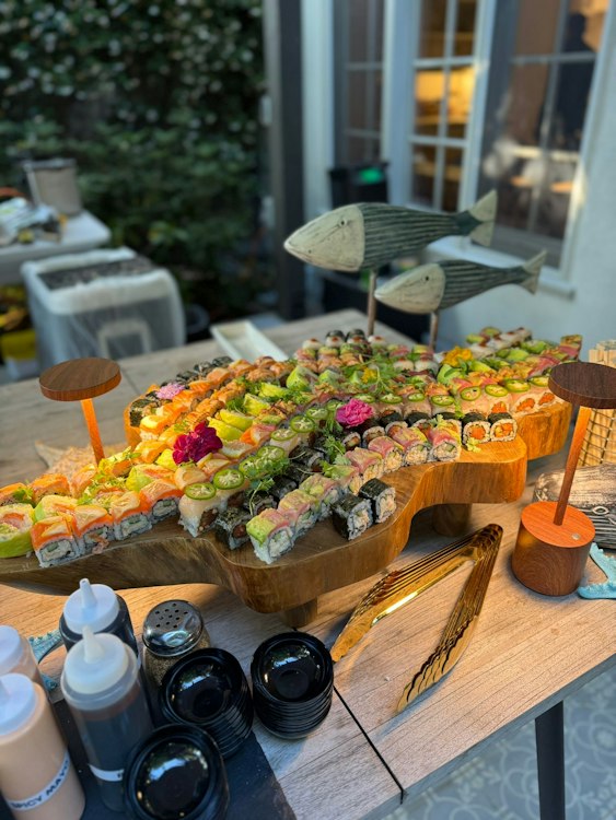 Yooshi Sushi Catering & Event Production (Kosher)