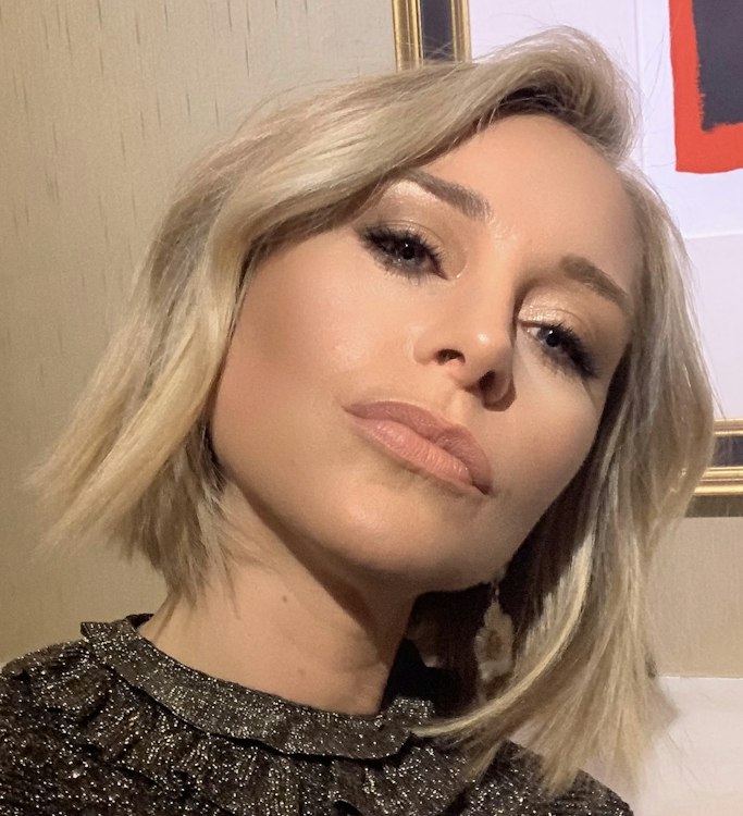 Haircut-Hairstyle-Makeup Artist-Style