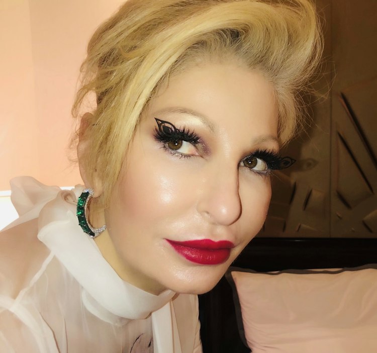 Haircut-Hairstyle-Makeup Artist-Style