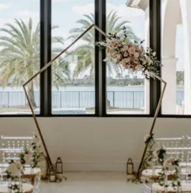 Just Wed by Cashin Decor (Officiant + PopUp Weddings)