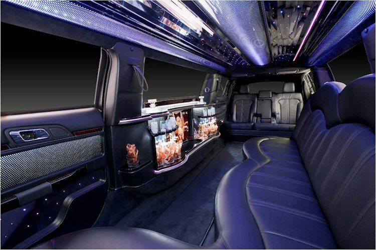 EXCEUTIVE LA - LUXURY PARTY BUSES AND SEDANS & SUV'S
