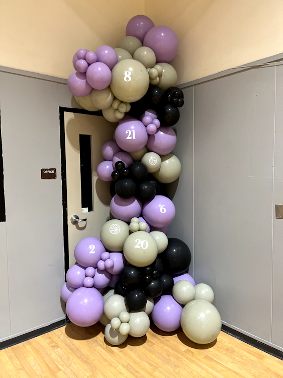 Event Decor (Balloons + Backdrops)