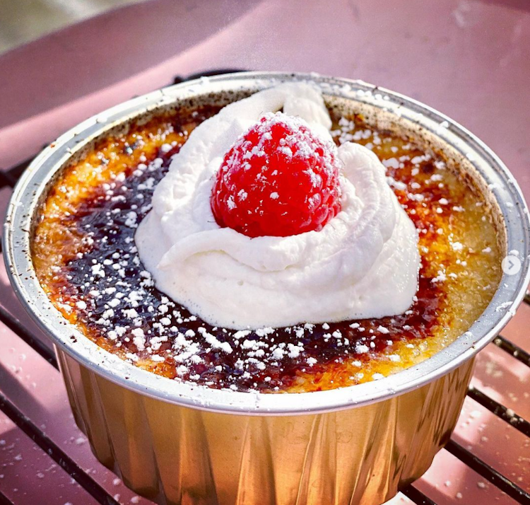 Crème Brûlée Bar Catering