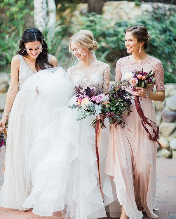 Bridesmaids bouquets