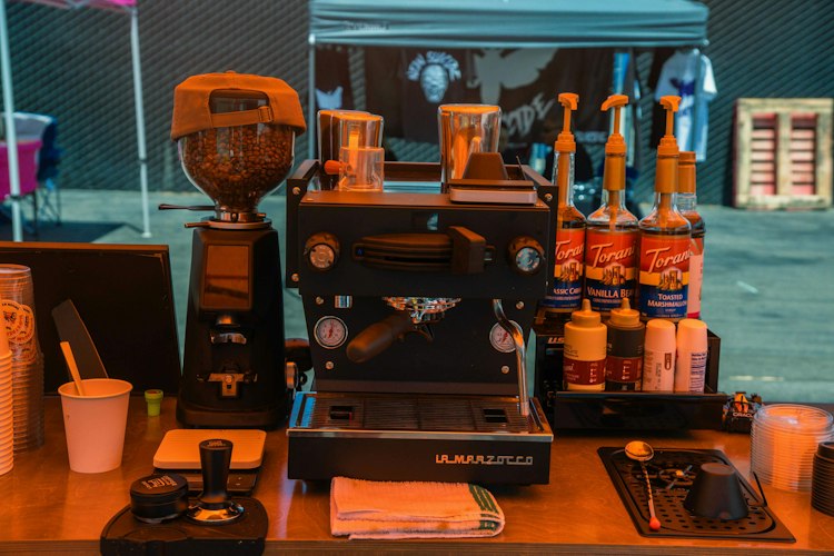 Coffee Cart Package (Up to 50 guests)