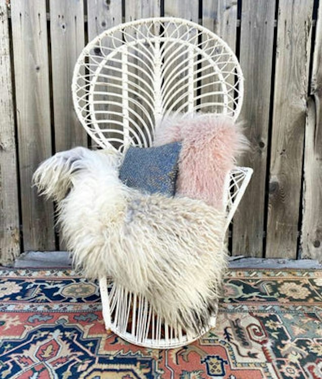 Peacock Chair White