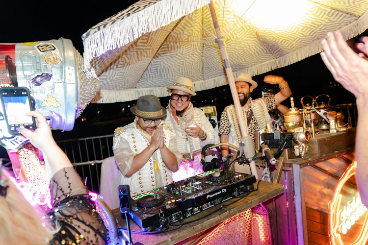 DJ Add on - Coffee Bar Art Cart
