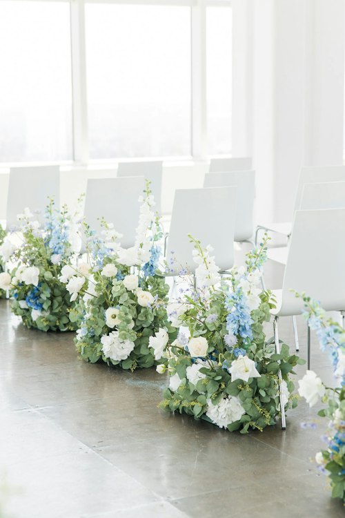 Set of 12: Silk Beau Aisle Flowers