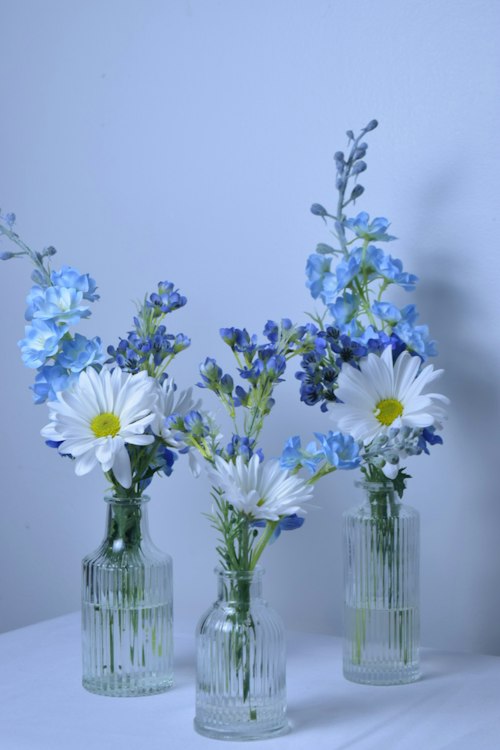Bud Vase Arrangements
