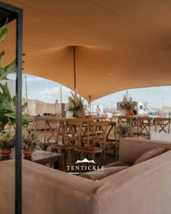 Stretch Tent 88.5' x 29.5'