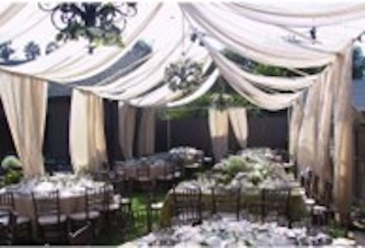 Outdoor Swagging
