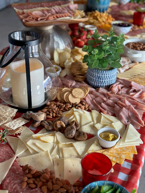 Grazing Table (50pax+)