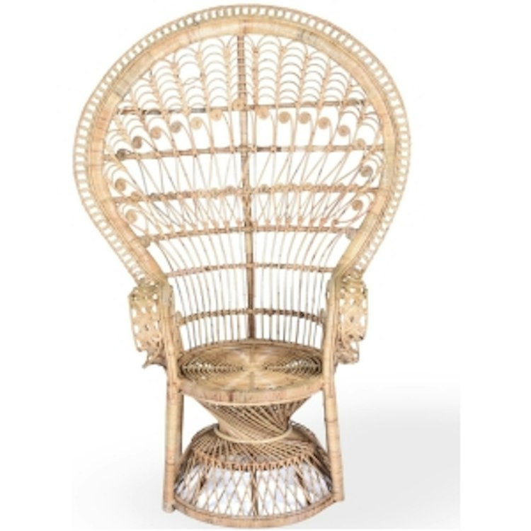 Grand Peacock Chair