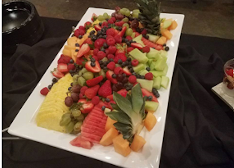 Buffet Style Appetizers: 2 Cold & 3 Hot