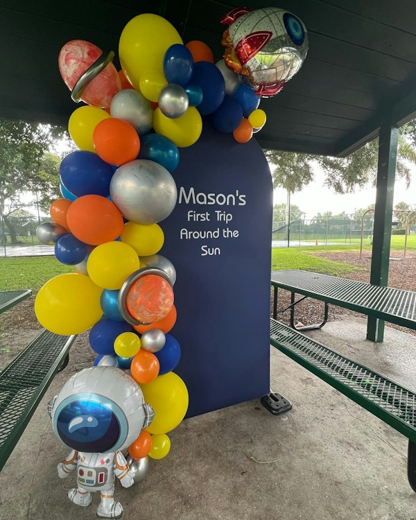 Single Arch Balloon Backdrop