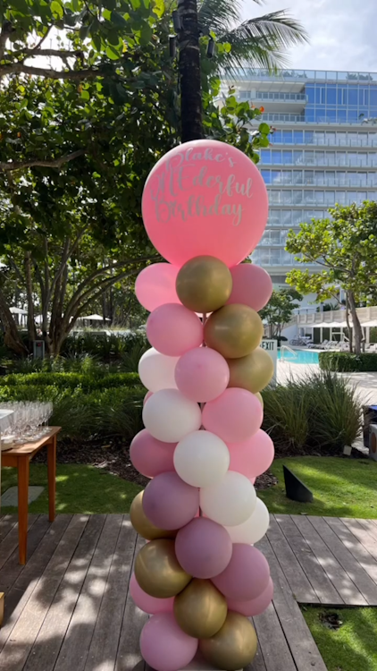 Balloon Column