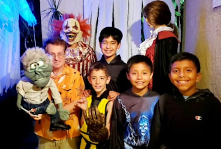Ventriloquist - Custom Curated Show
