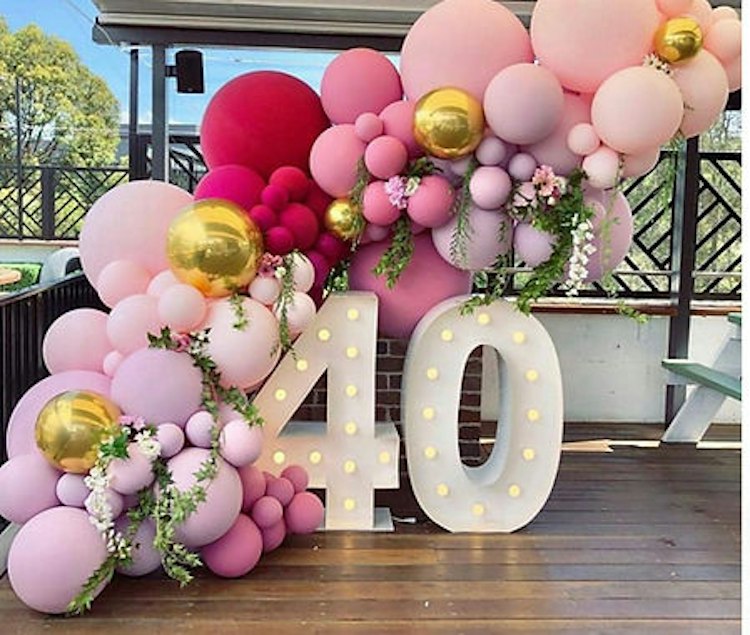 Balloon garlands