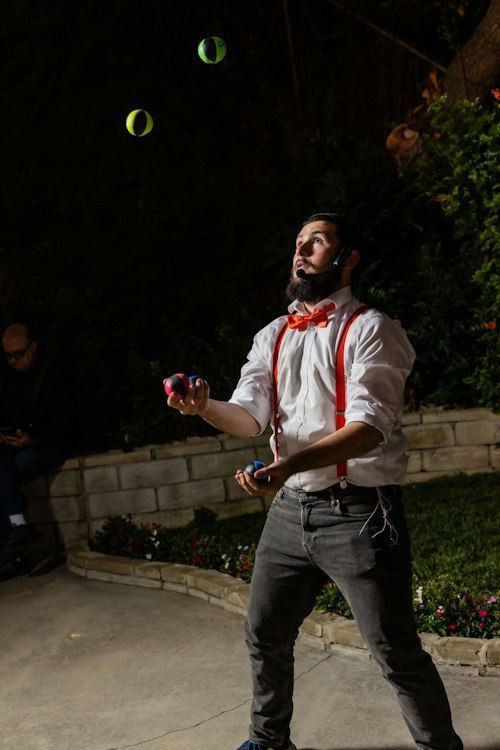 Juggling Show - Bronze Package