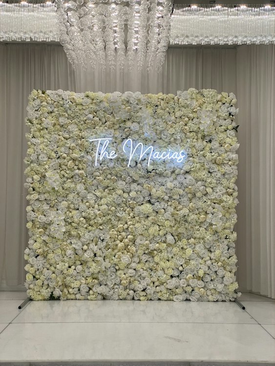 Flower Wall - Cloud 9