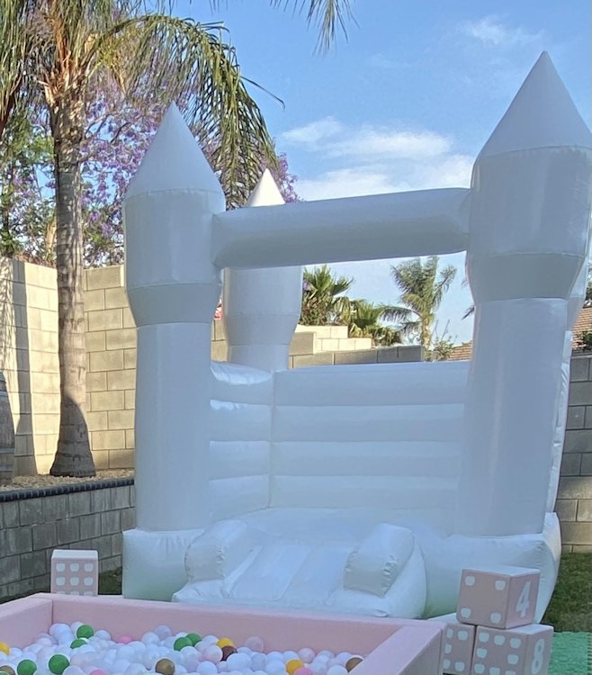 White Bounce Castles/Bounce House