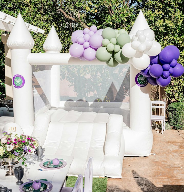 Bounce House (8x8ft)
