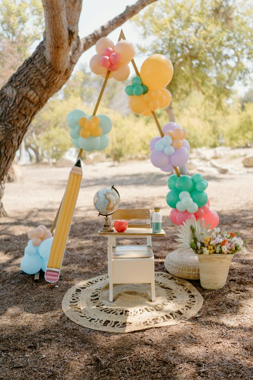 Gold Triangle Arch Rental