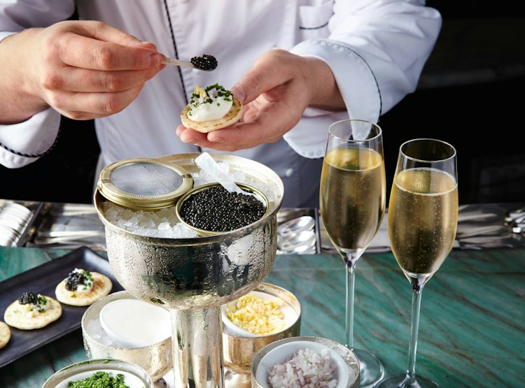 Classic Caviar Board | medium (8-10 ppl)