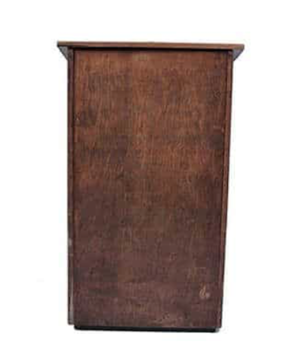 Podium Floor Model