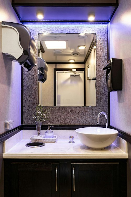 2-Station Luxury Restroom Trailer