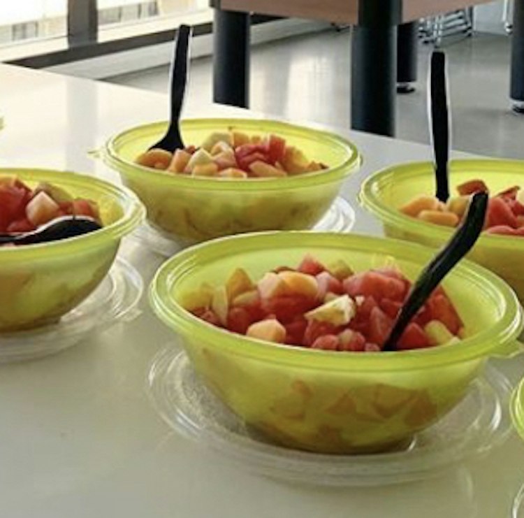 Fresh Cut Fruit Bowl (32oz)