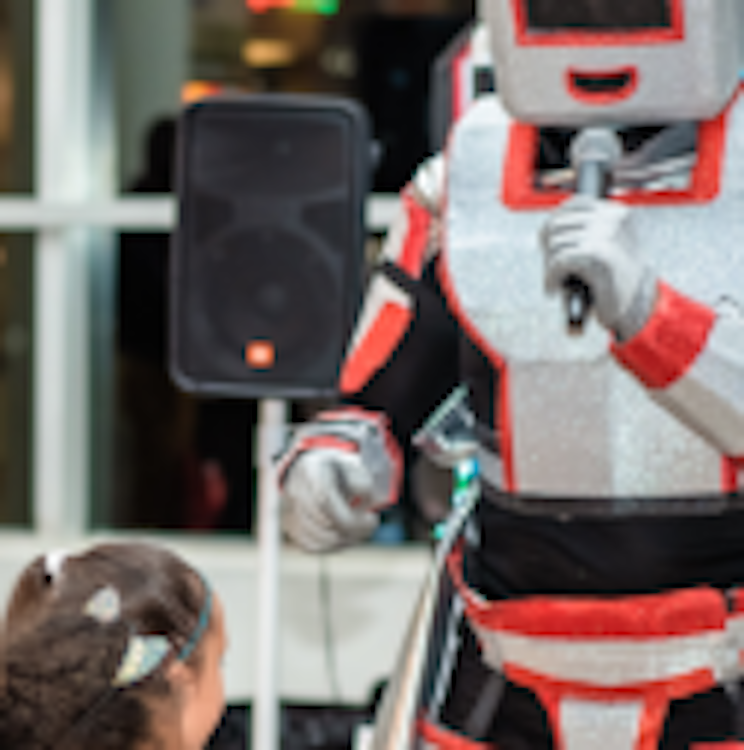 ROBOT DJ and PARTY ENTERTAINER