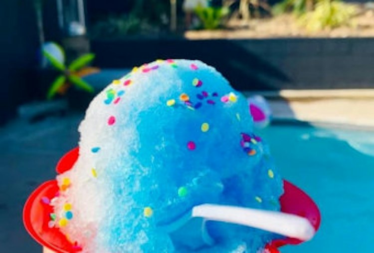 Shaved Ice Station  for 25-35 Guests