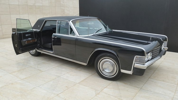 1965 Lincoln Continental Sedan Rental