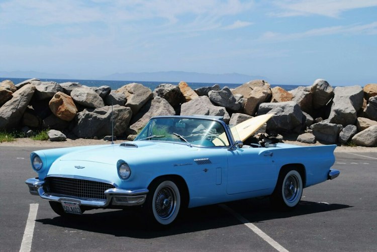 1957 Ford Thunderbird Rental