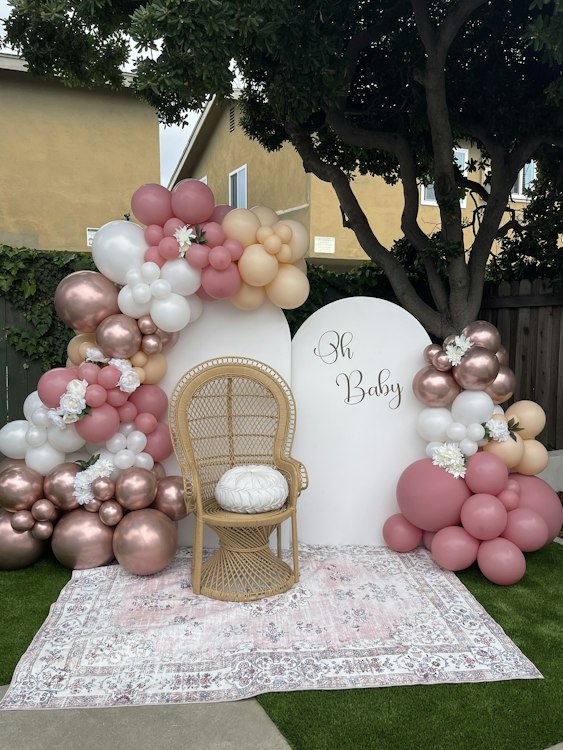 Vinyl Wording on Backdrop