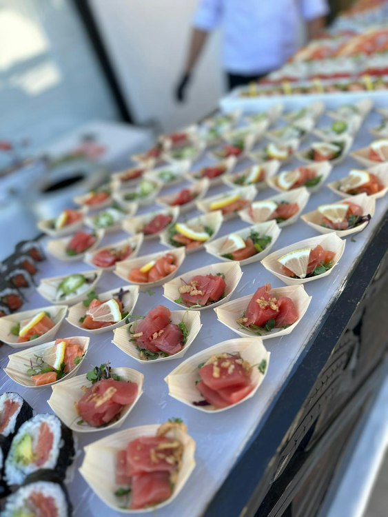 Live Seared Albacore & White Tuna Station — Y