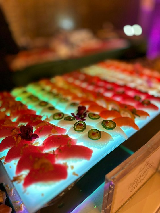 Live Seared Albacore & White Tuna Station — Y
