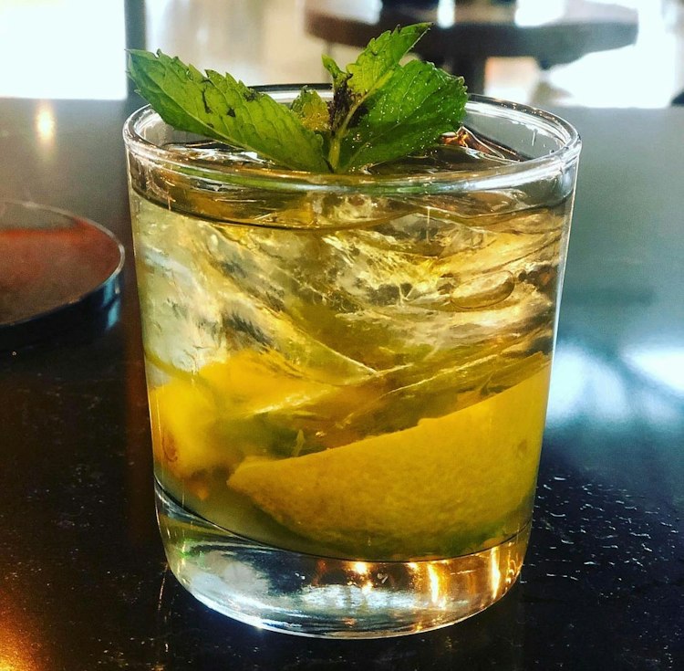 Mixologist & Bar Items
