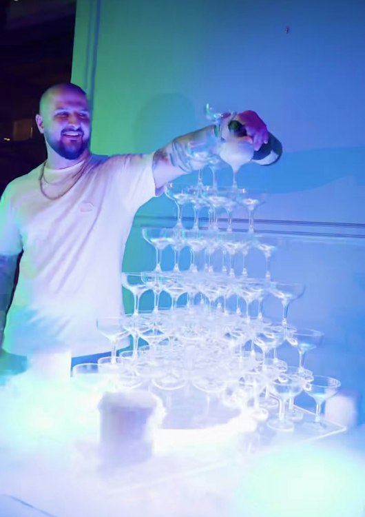 Magic Champagne Tower