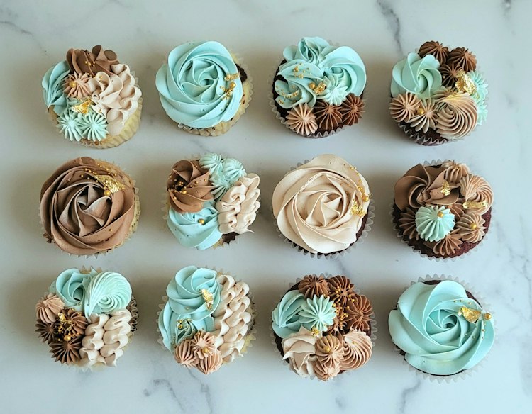 Dozen Cupcakes