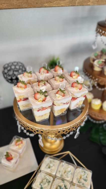 Cake Parfaits (per dozen)