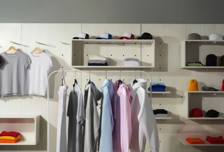 Customised Clothing "CustomThreads"