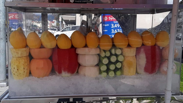 GM Fruit Cart