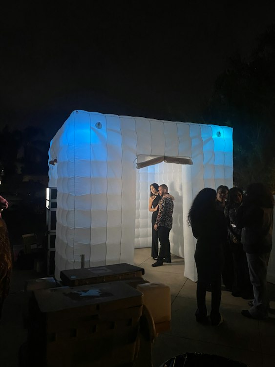 A Thousand Words Photobooth Event Service